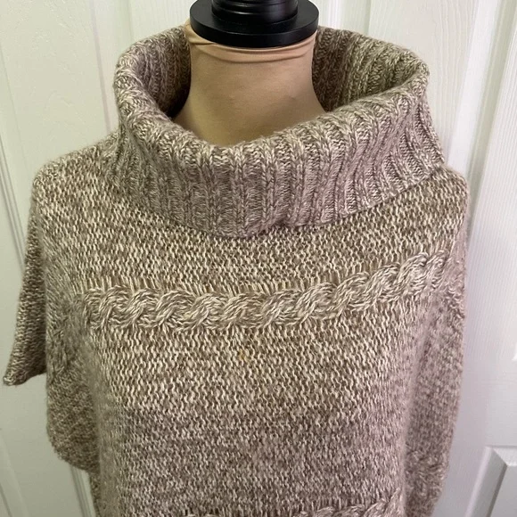 Hinge Textured Knit Women's Sweater in Brown - Picture 2 of 6